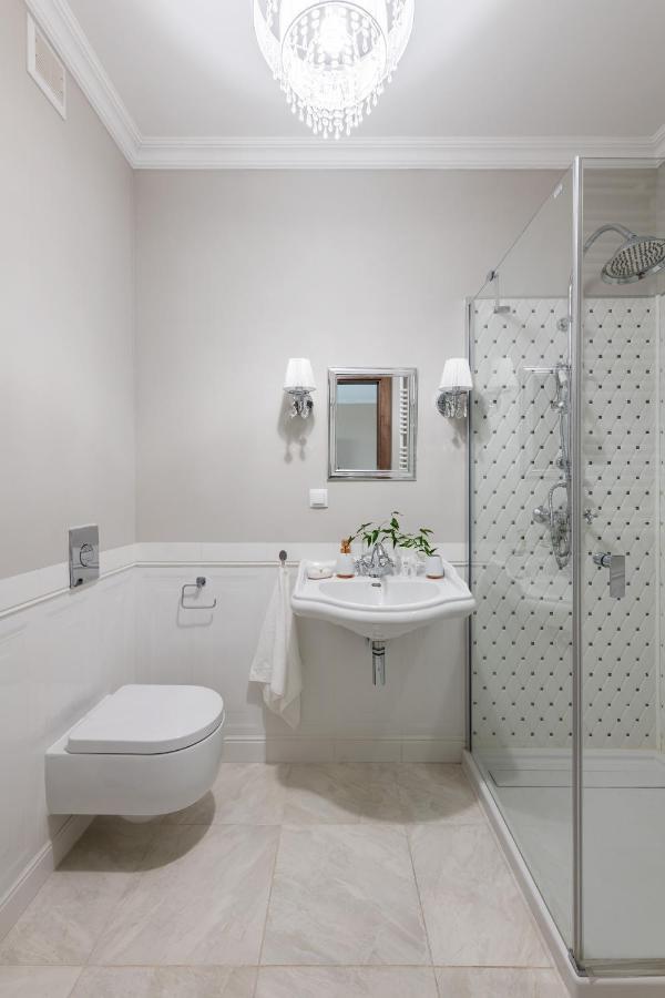 Kolska Serviced Apartments Варшава Екстериор снимка