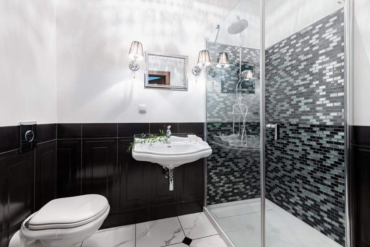 Kolska Serviced Apartments Варшава Екстериор снимка